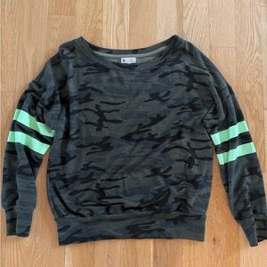 Sundry by Evereve Camouflage and Lime Green Stripe Sweatshirt